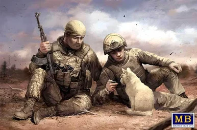 1/35 Master Box News from Home Figure Set Kit - Master Box LTD