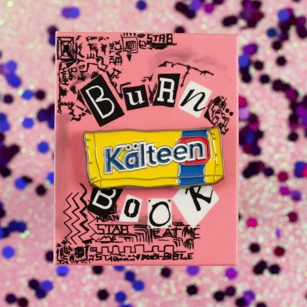 Mean Girls – Kälteen Bar Enamel Pin - Isa D'Aniello