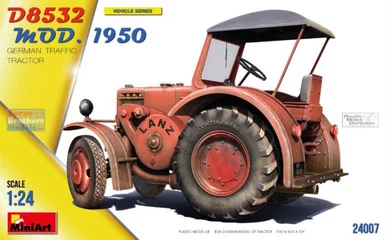 MIA24007 1:24 Miniart German Tractor D8532 Mod. 1950