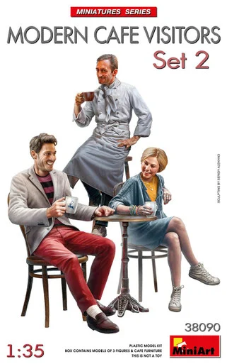 1/35 Miniart Modern Cafe Visitors Figure Set #2