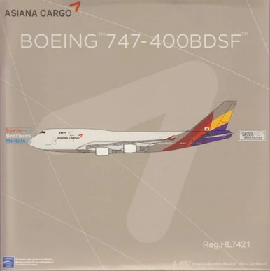 NGMAAR008 1:400 NG Model Lite Asiana Cargo B747-400BDSF Reg #HL7421 (pre-painted/pre-built)
