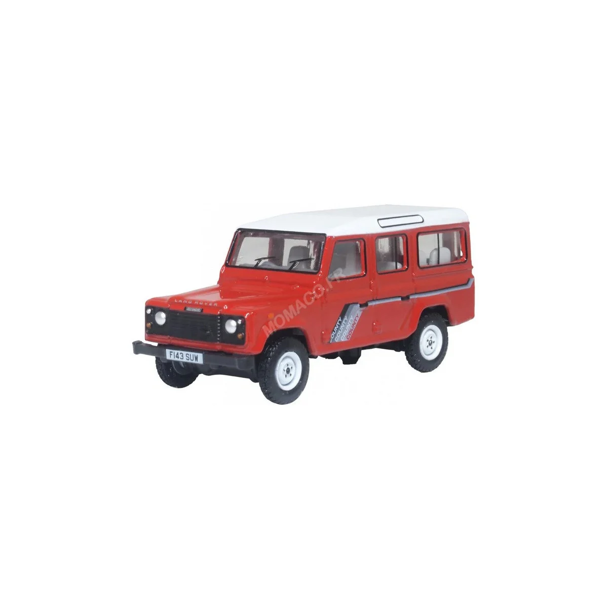 Land rover defender lwb station wagon red masai Die cast - OXFORD