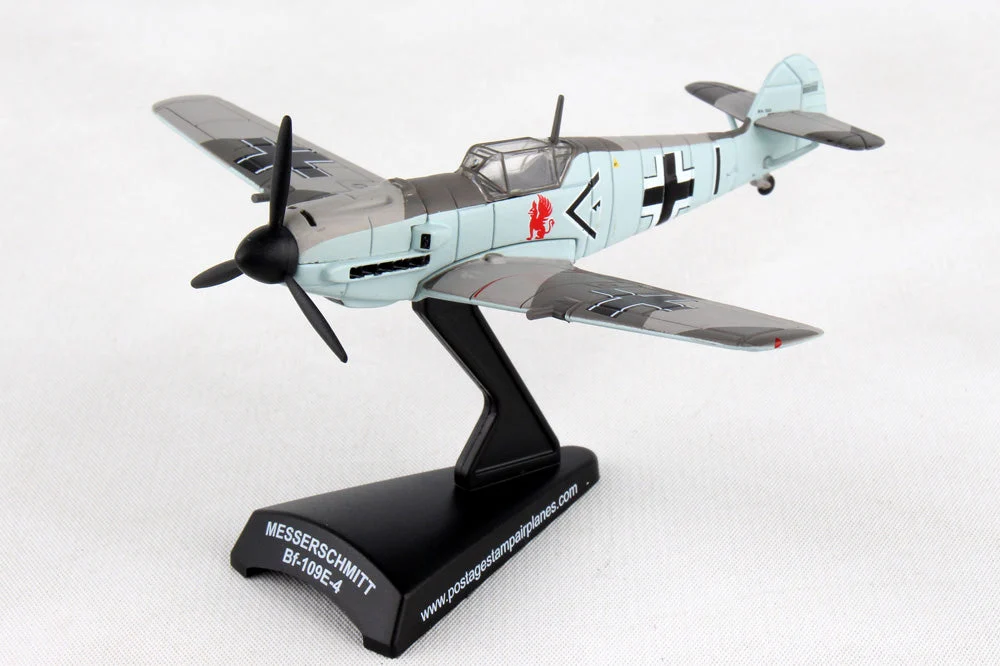 Messerschmitt Bf 109 Adolf Galland 1/87 Scale Display Model - Daron