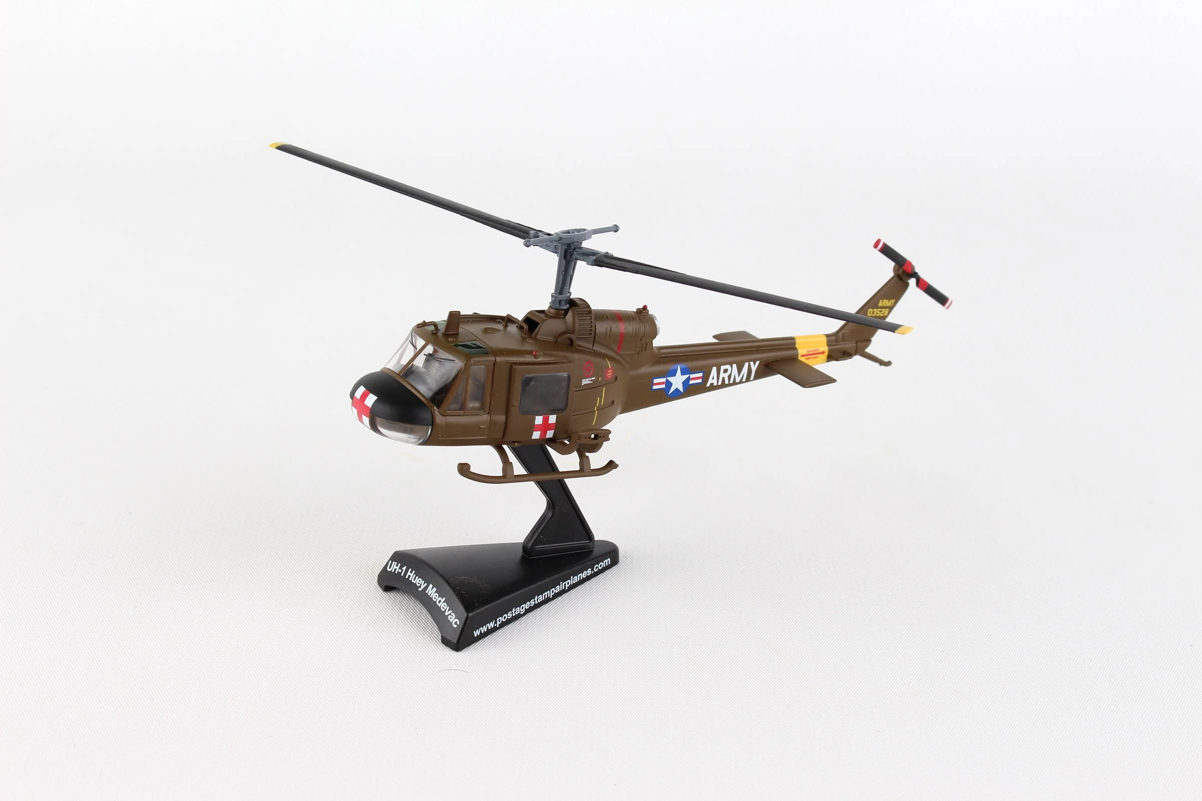 Bell UH-1 Iroquois “Huey” US Army MEDEVAC, 1:87 Scale Model
