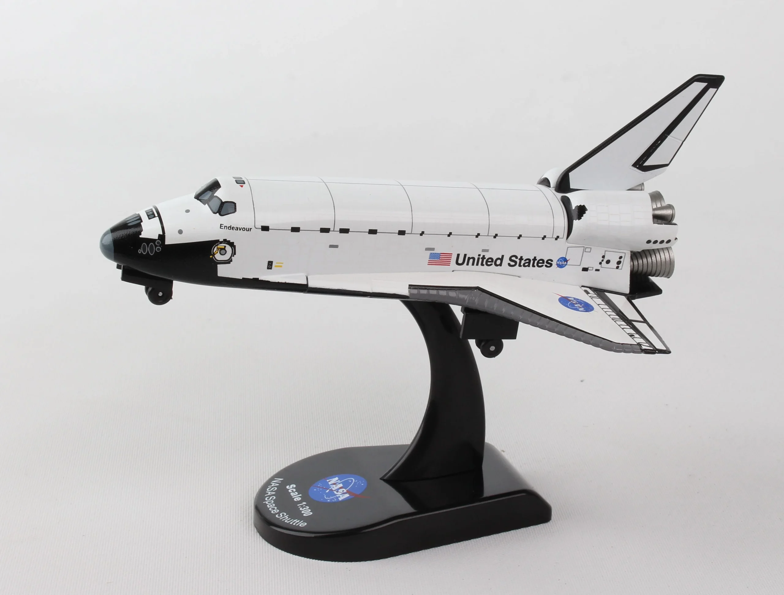 Rockwell International Space Shuttle Orbiter Endeavour, 1/300 Scale Diecast Model - Daron