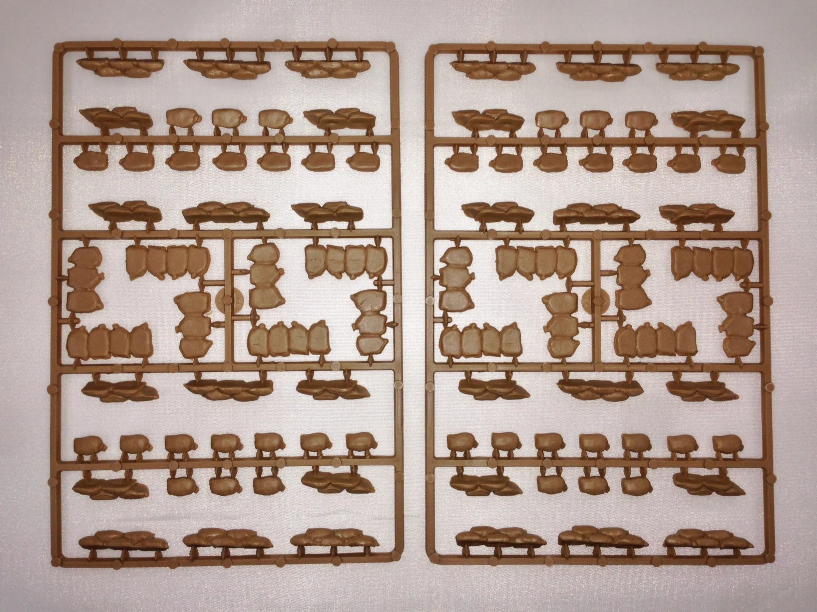 Renedra Limited Sandbags 28mm Scale Scenery
