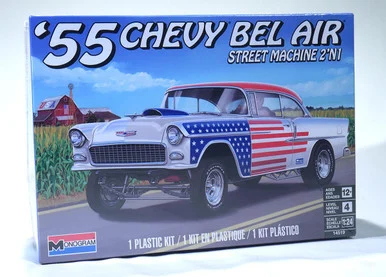 1/24 Revell Carrera 1955 Chevy BelAir Street Machine 2N1 Plastic Model Kit
