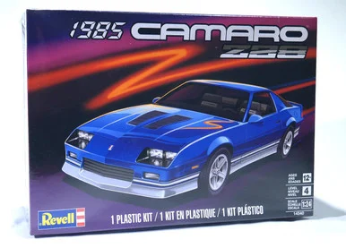 1/24 Revell Carrera 1985 Chevy Camaro Z28 Plastic Model Kit