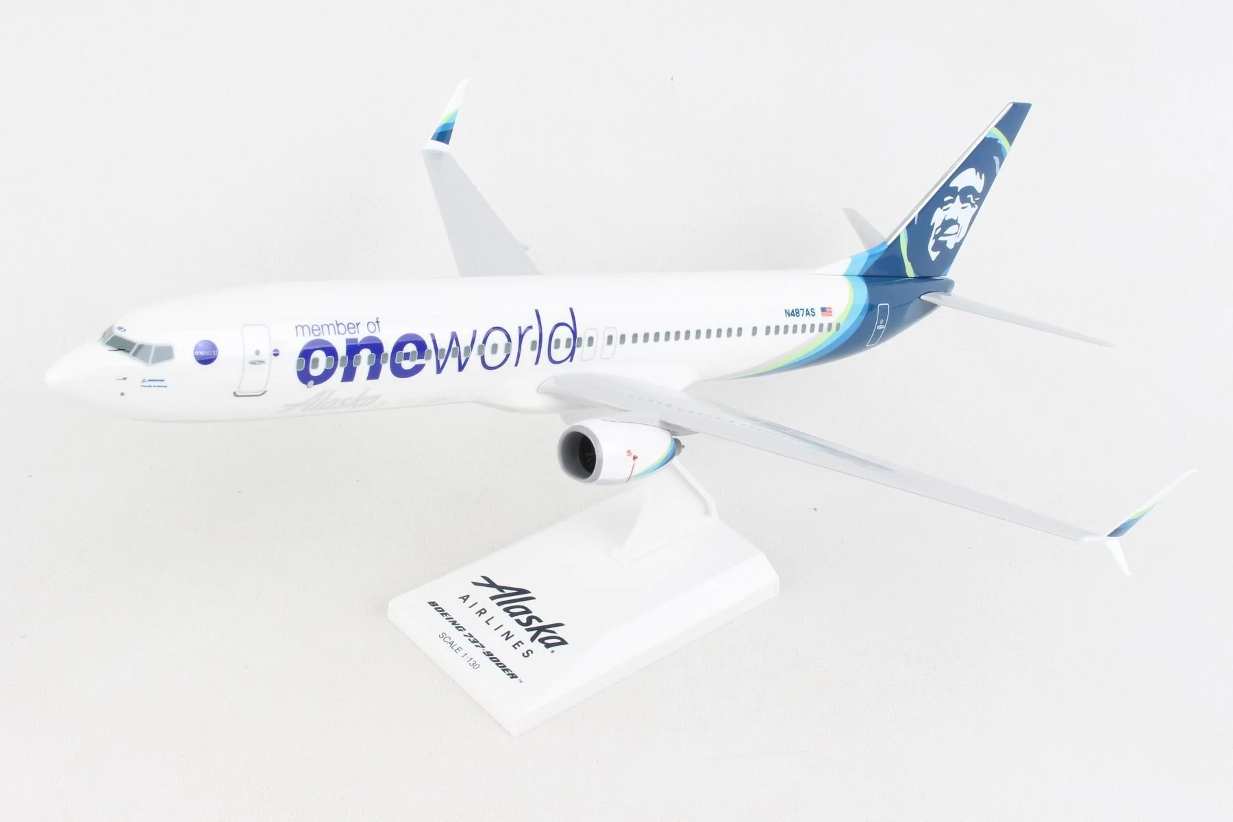 SkyMarks Boeing 737-900 Alaska Airlines “Oneworld” (N487AS) 1:130 Scale Model