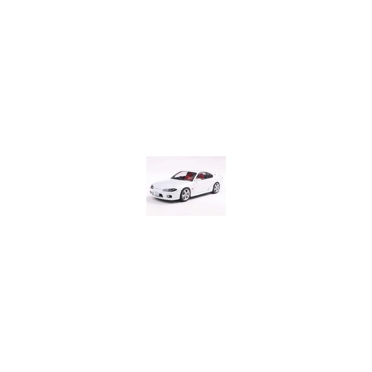 1:18 nissan silvia s15 spec-r aero aspen white 1999 Die cast