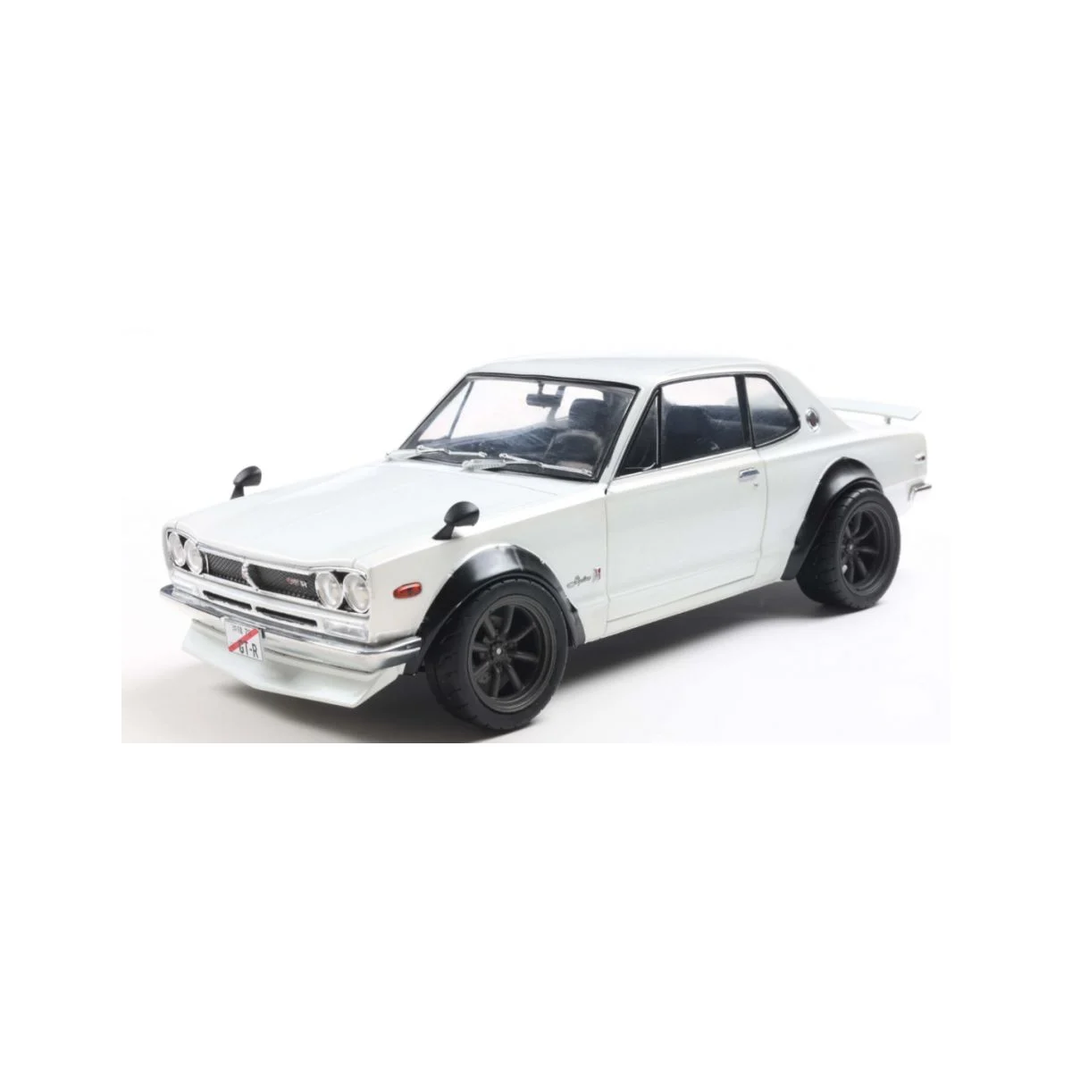 Solido 1813001 nissan skyline (c10) hakosuka solido works pearl white 1970 1/18 Die cast