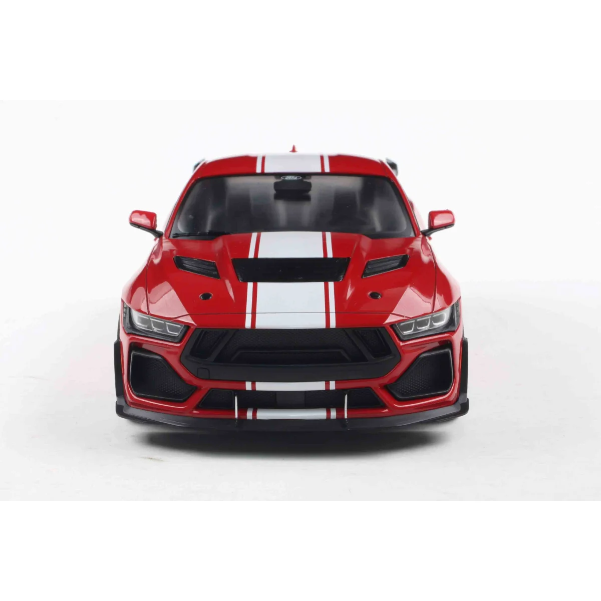 Shelby mustang super snake race red 2025 1/18 Die cast - SOLIDO