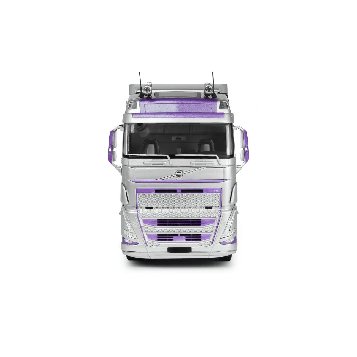 Volvo trucks fh globetrotter xl silver & purple 2023 1/24 Die cast - SOLIDO