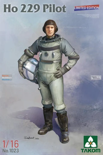 TAK01023 1:16 Takom Ho229 Pilot Figure