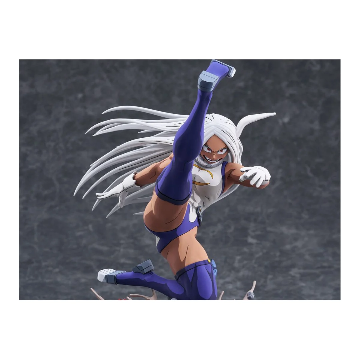 My Hero Academia - Mirko Hero Suit Two Dimension Manga Version 1/8 Scale Figure Figurine
