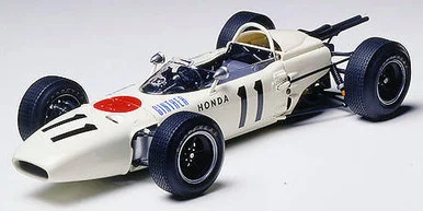 1/20 Tamiya Honda F1 RA272 Race Car