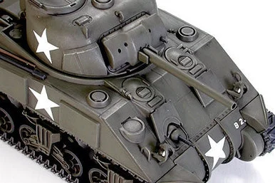Tamiya 32505 1/48 M4 Sherman Tank-Early, Plastic Model
