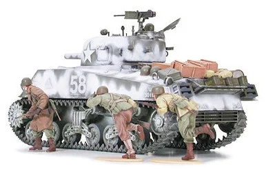 Tamiya 35251 1/35 M4A3 Sherman 105mm Howitzer