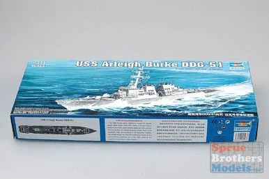 TRP04523 1:350 Trumpeter USS Arleigh Burke DDG-51 Missile Destroyer #4523