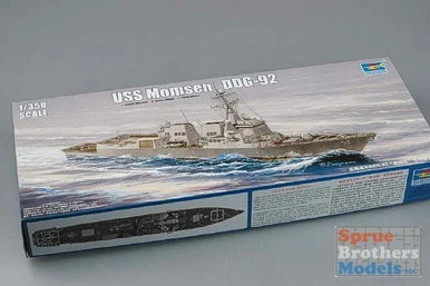 TRP04527 1:350 Trumpeter USS Momsen DDG-92 Arleigh Burke Class Destroyer