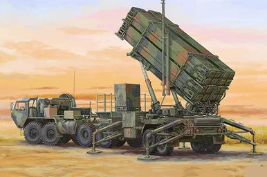 1/72 Trumpeter M983 HEMTT Tractor & M901 Launching Station w/MIM104F Patriot SAM System (PAC3)