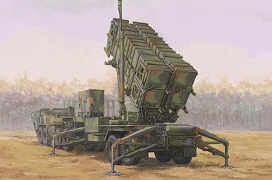 1/72 Trumpeter M983 HEMTT & M901 Launching Station w/ MIM-104 Patriot SAM System (PAC 2)