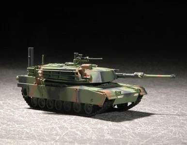 1/72 Trumpeter US M1A1 Abrams MBT