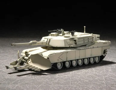 1/72 Trumpeter US M1A1 Abrams Mine Clearing Tank