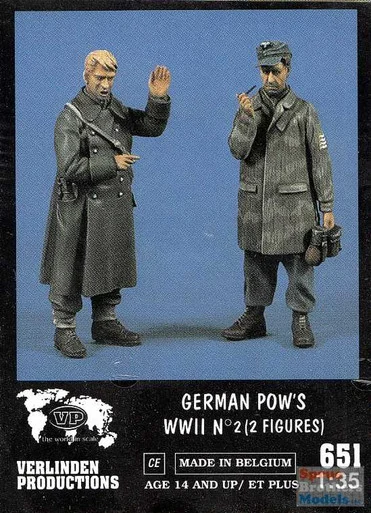 VER0651 1:35 Verlinden Figure Set - WW2 German POWs No.2 (2 figures)