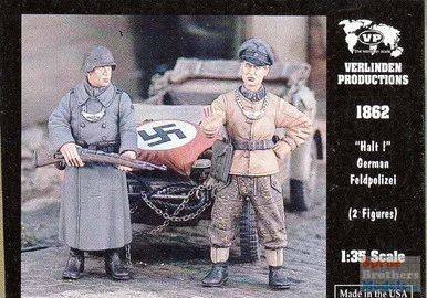VER1862 1:35 Verlinden Figure Set - "Halt!" German Feldpolizei
