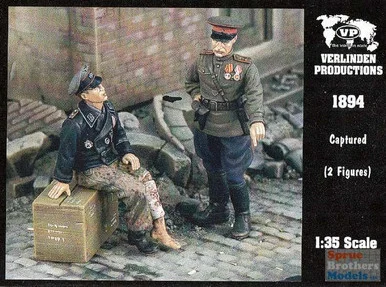 VER1894 1:35 Verlinden "Captured" Figure Set (2 figures)