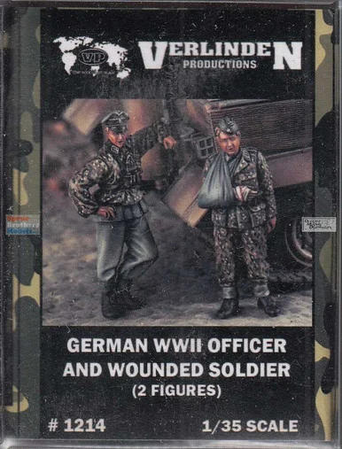 VERN1214 1:35 Verlinden German WW2 Officer and Wounded Soldier (2 figures)